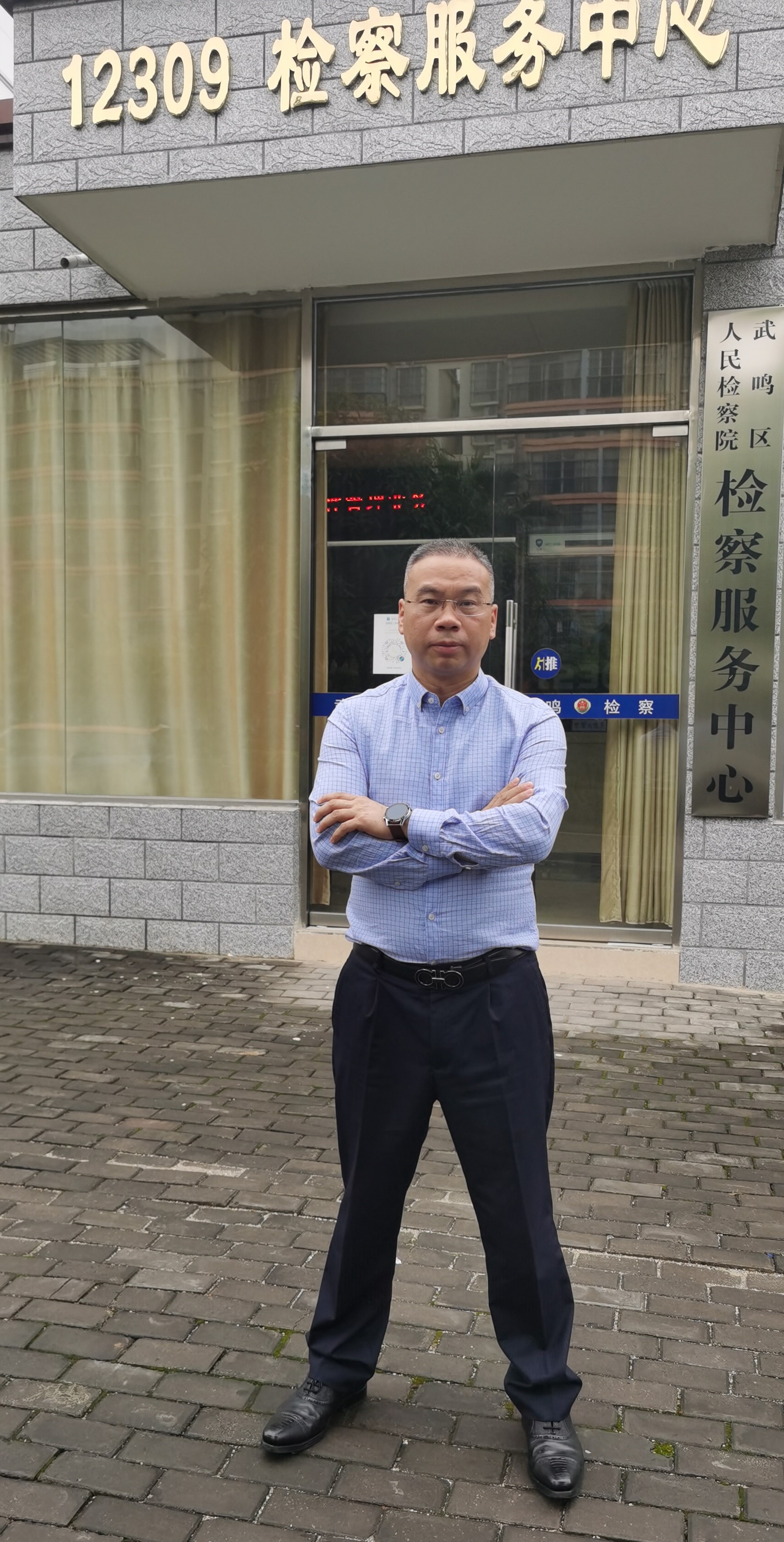 广西望之辩律所龚振中律师今日前往武鸣区检察院会见当事人